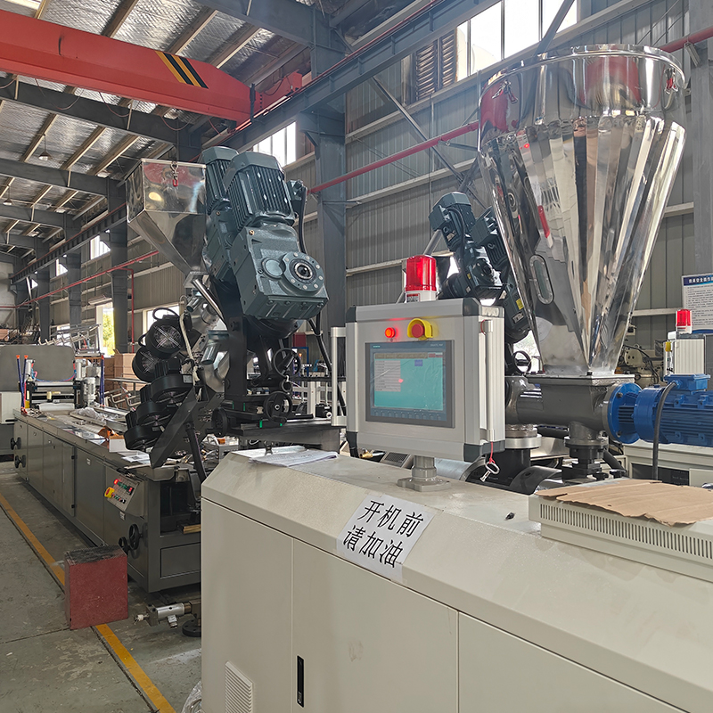 PE-WPC Decking Extrusion Line