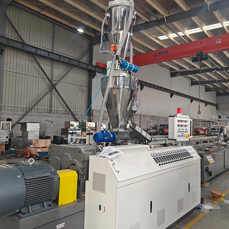 PE-WPC Decking Extrusion Line