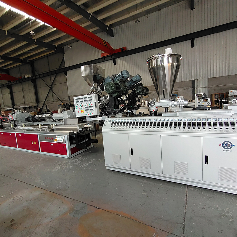 PE-WPC Decking Extrusion Line